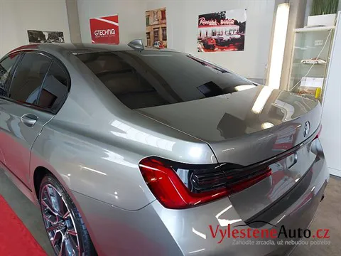 BMW 745e - Leštění a keramická ochrana laku