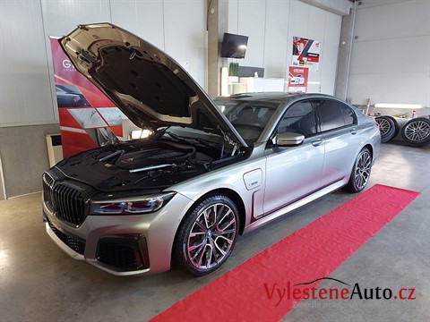 BMW 745e