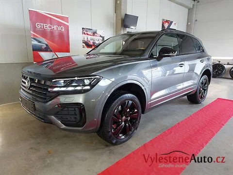 VW Touareg - Leštění a keramická ochrana laku