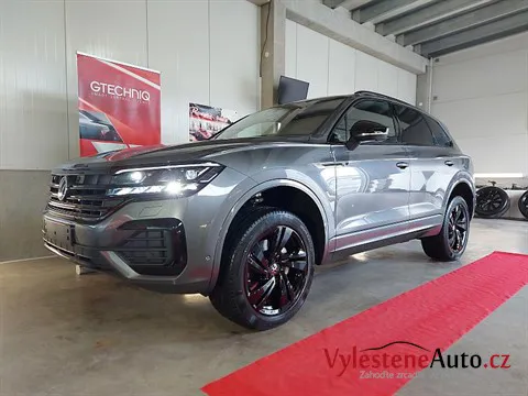 VW Touareg - Leštění a keramická ochrana laku