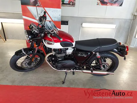 Triumph Bonneville - Leštění a keramická ochrana