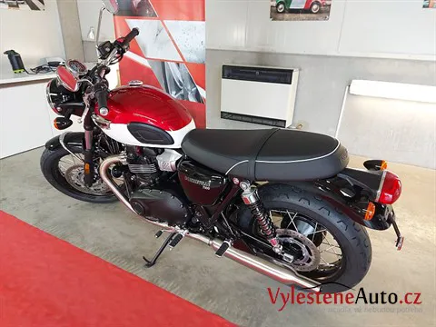 Triumph Bonneville - Leštění a keramická ochrana