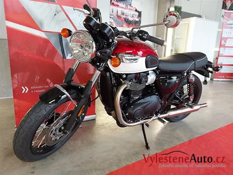 Triumph Bonneville - Leštění a keramická ochrana
