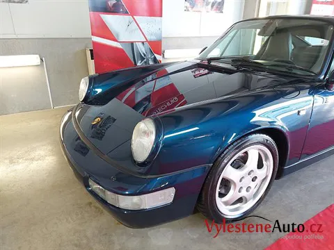 Porsche 911 964 - Vícekrokové leštění a ochrana laku
