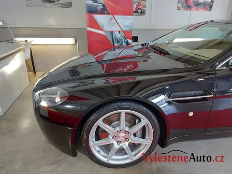Aston Martin Vantage V8 - Dekontaminace a vyživení keramiky