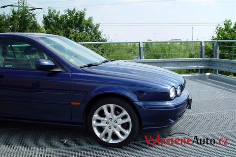 Jaguar X Type V6 - Rozleštění a ochrana laku