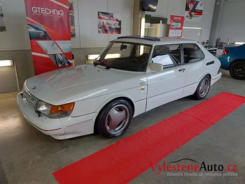 Saab 900 Aero - Vícekroková renovace a keramická ochrana laku