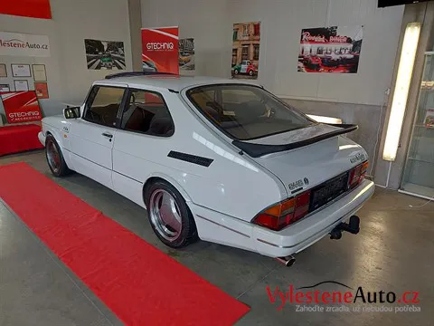 Saab 900 Aero - Vícekroková renovace a keramická ochrana laku