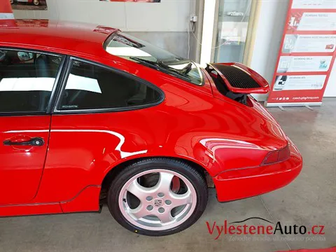 Porsche 911 - Vícekrokové leštění a ochrana laku