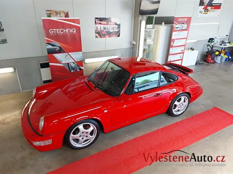 Porsche 911 - Vícekrokové leštění a ochrana laku