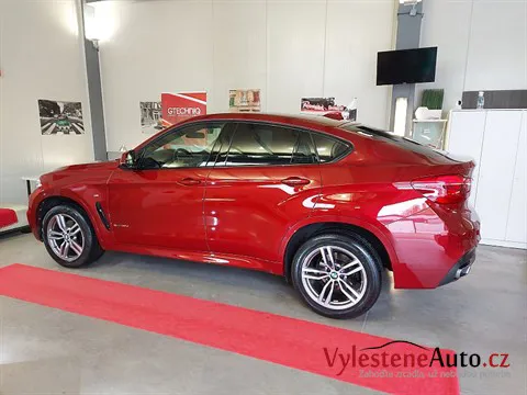 BMW X6 - Vícekrokové leštění a ochrana laku
