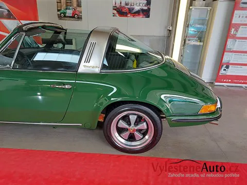 Porsche 911 Targa - Vícekrokové leštění a keramická ochrana laku