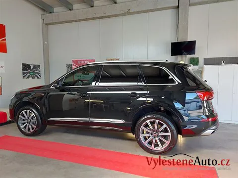 Audi Q7 50 TDI - Vícekrokové leštění a keramická ochrana laku
