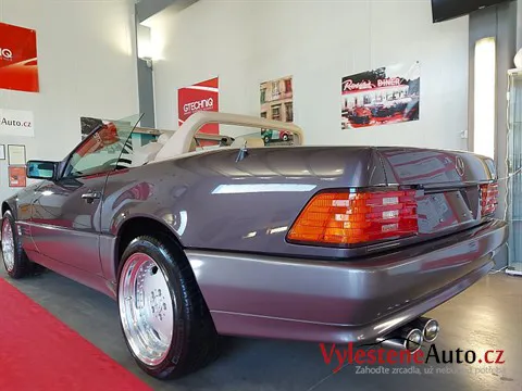 Mercedes SL500 - Vícekrokové leštění a keramická ochrana laku