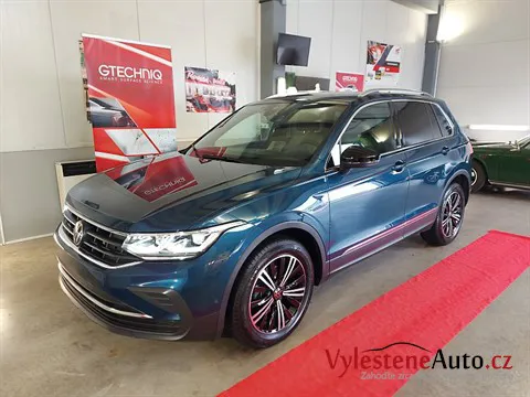 VW Tiguan - Vícekrokové leštění a keramická ochrana laku