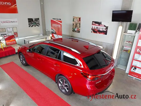 Mazda 6 kombi - Vícekrokové leštění a ochrana laku