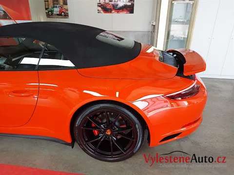 Porsche 911 4S cabrio - Vícekrokové leštění a ochrana laku