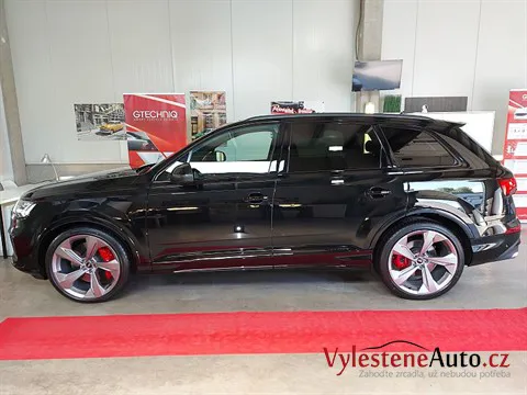 Audi SQ7 - Vícekrokové leštění a keramická ochrana laku