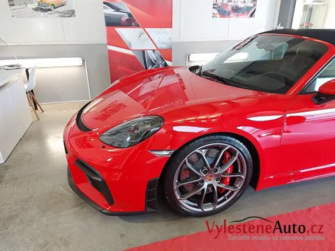 Porsche 718 Spyder - Vícekrokové leštění a keramická ochrana laku