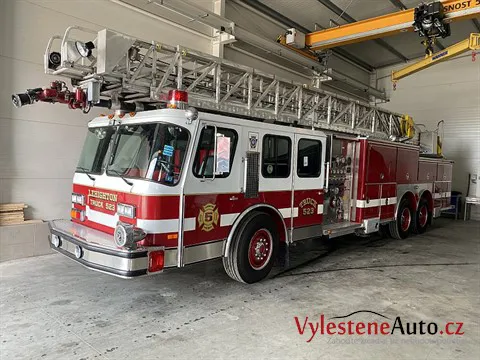 Fire Truck - Vícekrokové leštění a keramická ochrana laku