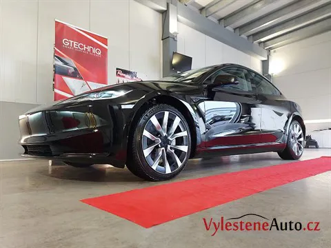 Tesla Model 3 - Leštění a keramická ochrana laku