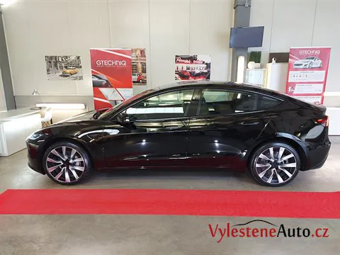 Tesla Model 3 - Leštění a keramická ochrana laku