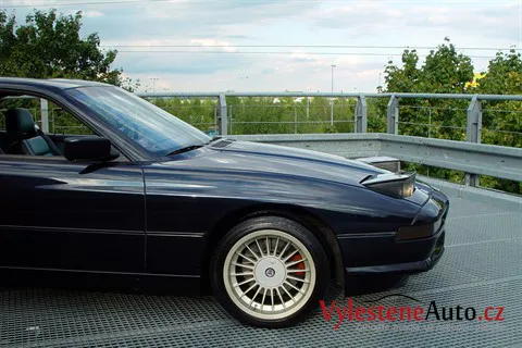 BMW 850i V12 - Leštění a ochrana laku