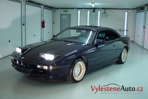 BMW 850i V12