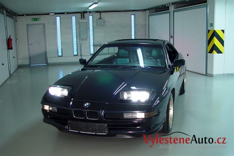 BMW 850i V12