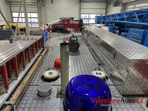 Tatra 815 CAS - Vícekrokové leštění a keramická ochrana laku