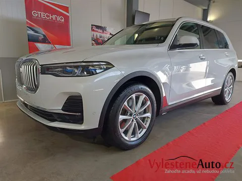 BMW X7 - Leštění a keramická ochrana laku