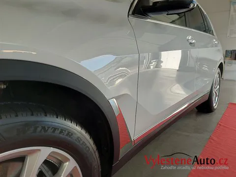 BMW X7 - Leštění a keramická ochrana laku