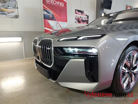 BMW 760e - Leštění a keramická ochrana laku