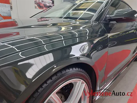 Audi RS5 - Vícekrokové leštění a keramická ochrana laku