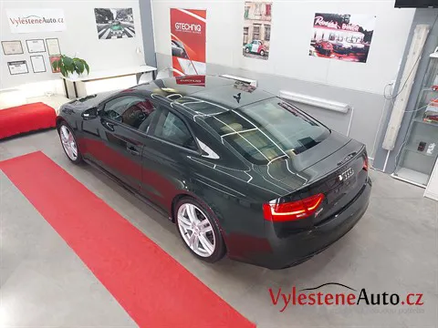 Audi RS5 - Vícekrokové leštění a keramická ochrana laku