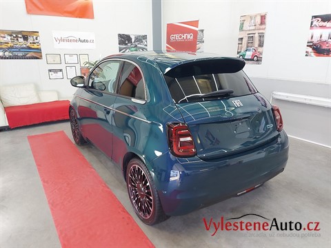 Fiat 500 La Prima