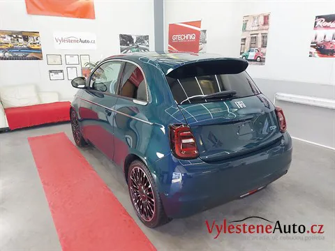 Fiat 500 La Prima - Vícekroková renovace a ochrana laku