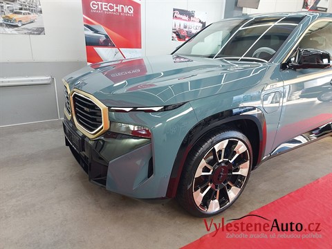 BMW XM