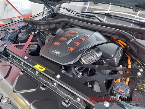 BMW XM