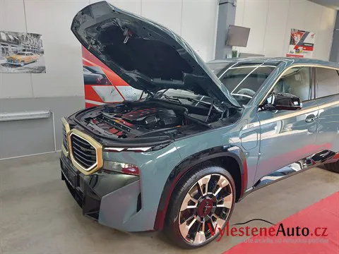 BMW XM - Leštění a keramická ochrana laku