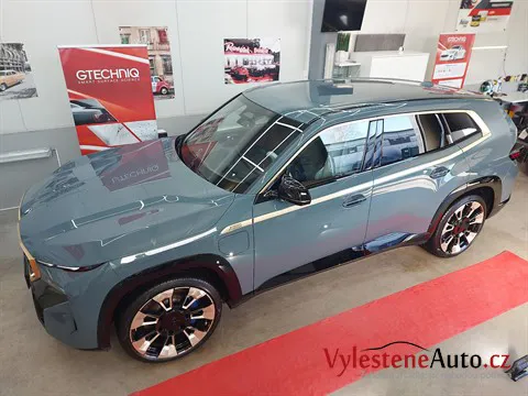 BMW XM - Leštění a keramická ochrana laku