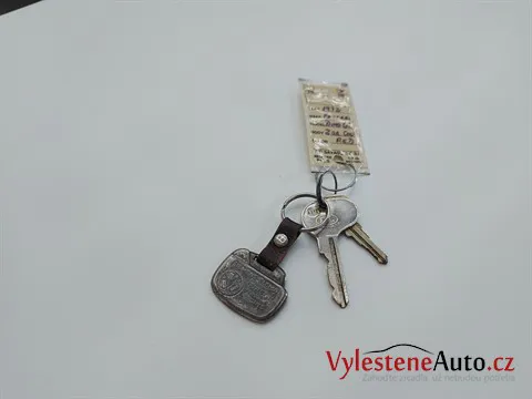 Ferrari Dino GT 1972 - Vícekroková renovace laku