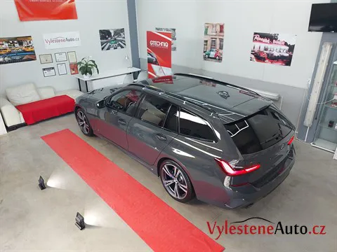 BMW 330d kombi - Vícekrokové leštění a keramická ochrana laku