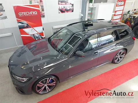 BMW 330d kombi - Vícekrokové leštění a keramická ochrana laku