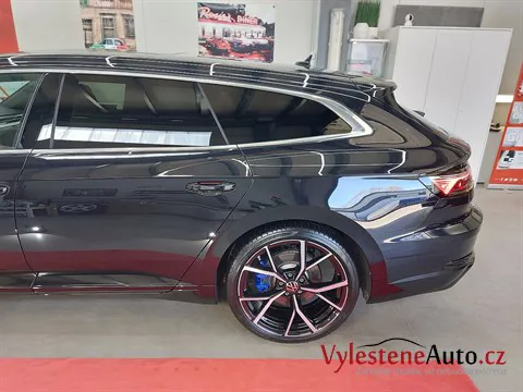 VW Arteon kombi R - Vícekrokové leštění a keramická ochrana laku