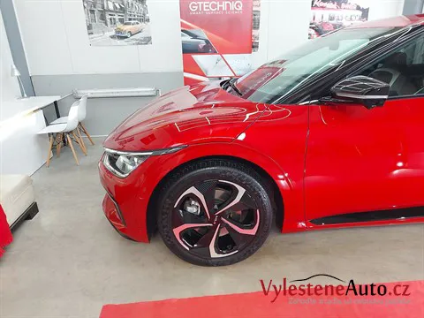 Kia EV6 - Leštění a keramická ochrana laku