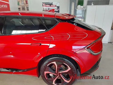 Kia EV6 - Leštění a keramická ochrana laku