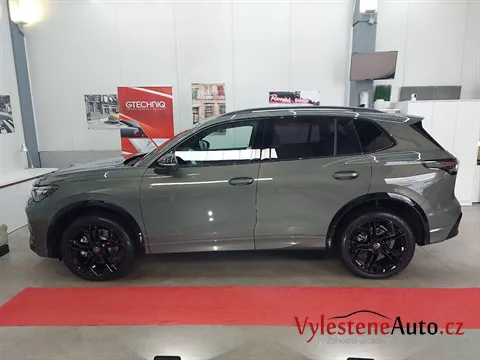 VW Tiguan - Leštění a keramická ochrana laku