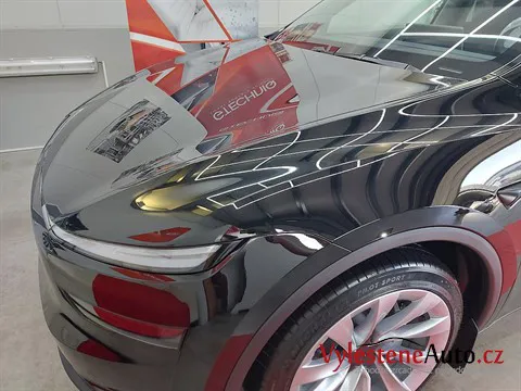 Tesla Model Y - Leštění a keramická ochrana laku
