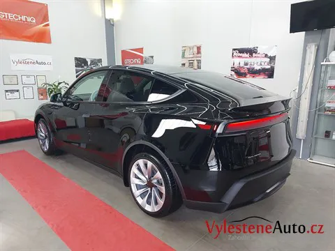 Tesla Model Y - Leštění a keramická ochrana laku